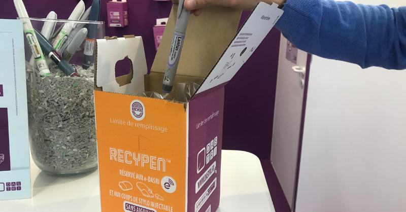 article : Recypen : comment recycler les stylos à insuline de Sanofi et Lilly avec les nouvelles boîtes violette et orange de DASTRI ? 